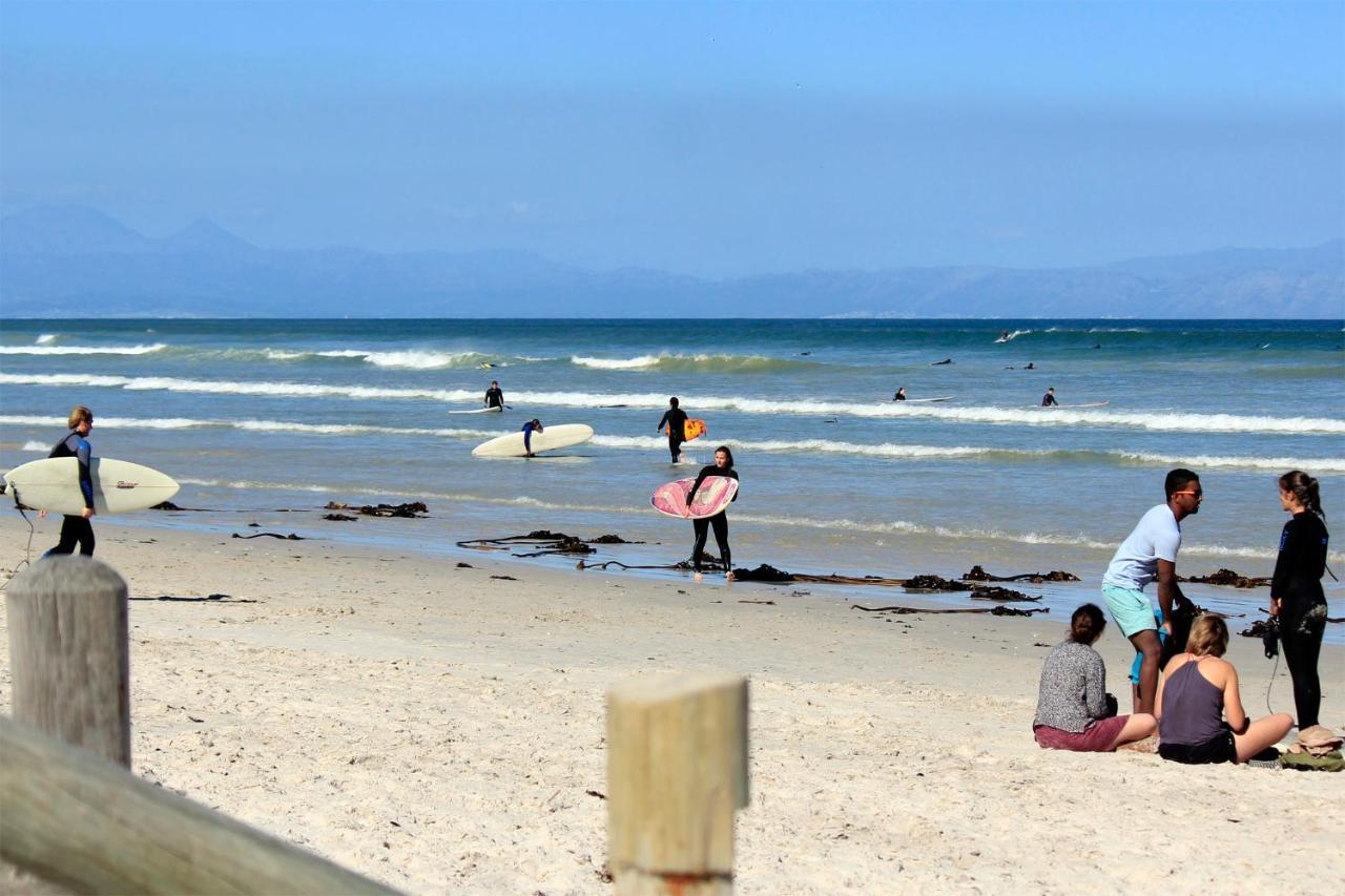 The Place Muizenberg Buitenkant foto