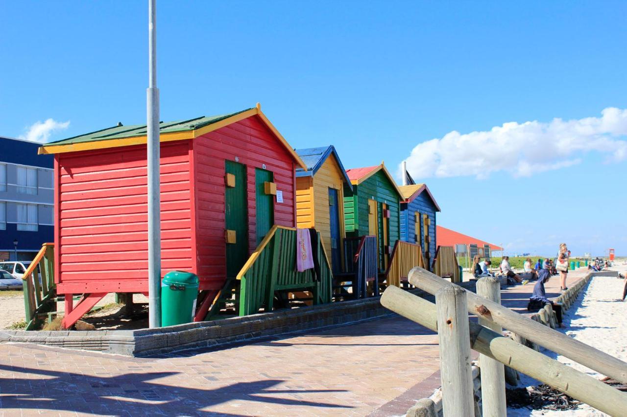 The Place Muizenberg Buitenkant foto